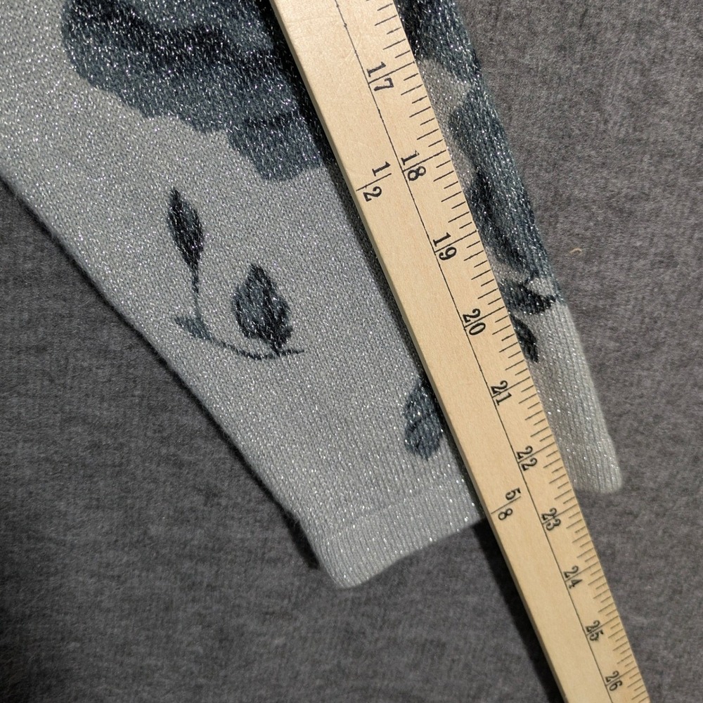 Cathy Daniels Womens Gray Roses with Sparkle 3/4 Sleeve Sweater Size M - Picture 5 of 7